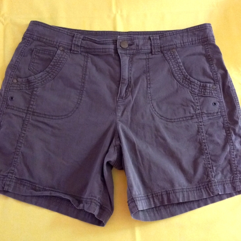 🌼 Style & Co. Brown 5-Pocket Cotton Shorts Size 12 - Vacation and Hiking 🌼